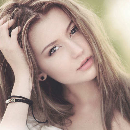 Accès beaute femmes et bien etre. Univers de la femme à la Pharmacie Chrétien